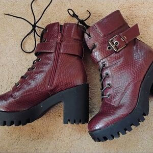 Stylish Burgundy Ankle Boots